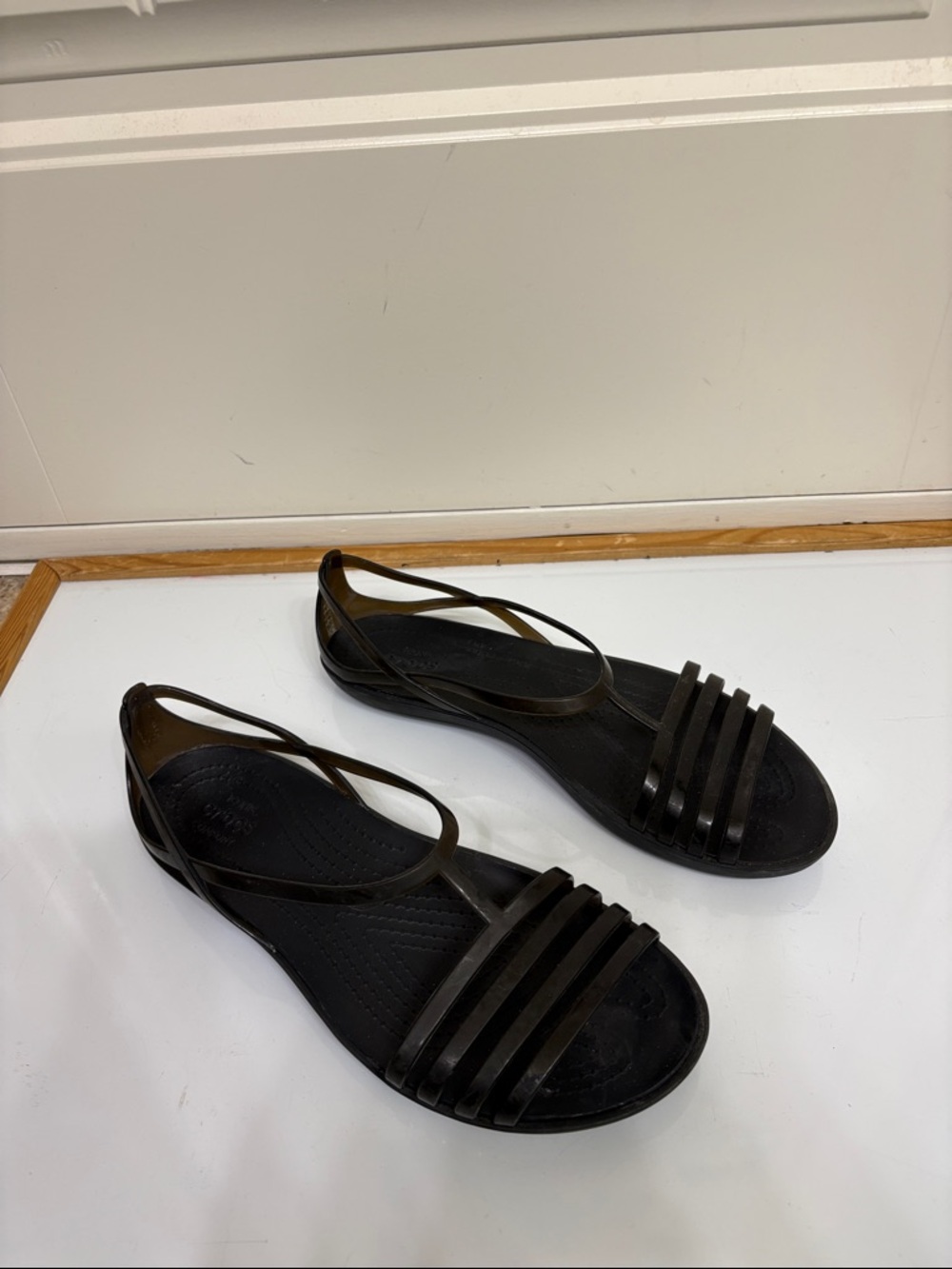 CROCS Women Dual Comfort Black Sandals Slide Shoes Sz 9